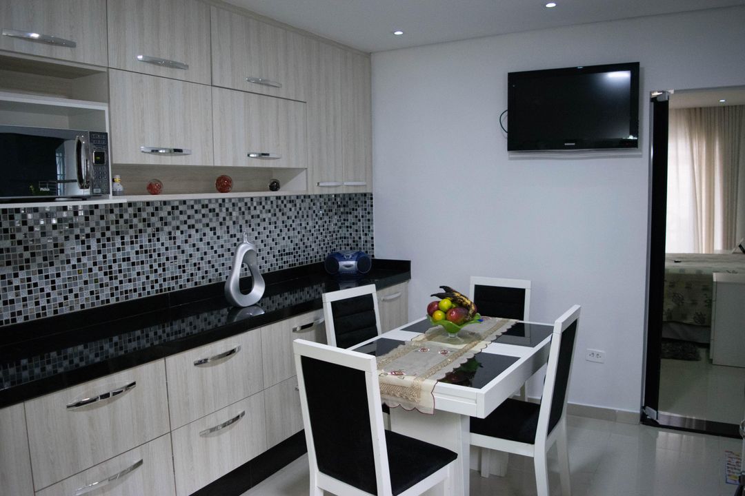 Casa, 3 quartos, 209 m² - Foto 1