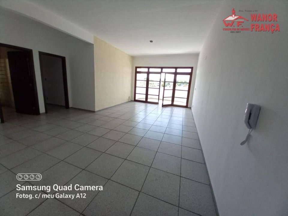 Apartamento com 2 quartos, 116 m²