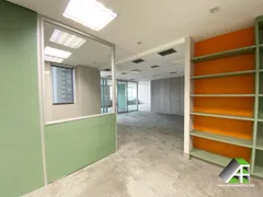 Conjunto Comercial / Sala com 1 Quarto para alugar, 200m² no Pinheiros, São Paulo - Foto 8