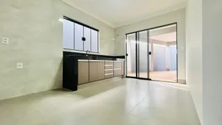 Casa com 3 Quartos à venda, 135m² no Jardim América, Rio Verde - Foto 5