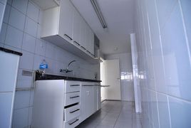 Apartamento com 3 Quartos para alugar, 96m² no Jacarepaguá, Rio de Janeiro - Foto 9