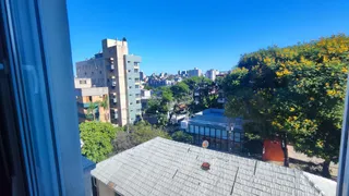 Apartamento com 2 Quartos para alugar, 93m² no Rio Branco, Porto Alegre - Foto 6