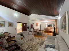 Casa com 3 Quartos à venda, 177m² no Bucarein, Joinville - Foto 2