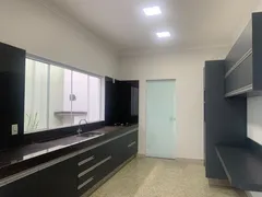 Casa de Condomínio com 3 Quartos à venda, 192m² no Residencial Village da Serra, Mogi Guaçu - Foto 3