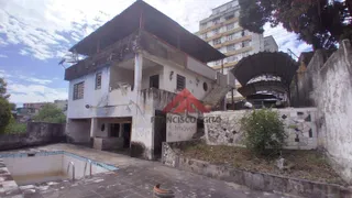 Casa com 3 Quartos à venda, 212m² no Santa Catarina, São Gonçalo - Foto 1