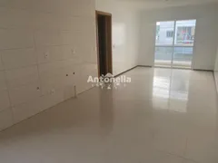 Apartamento com 2 Quartos à venda, 64m² no Ana Rech, Caxias do Sul - Foto 2