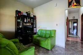 Casa com 3 Quartos à venda, 60m² no Sagrada Família, Divinópolis - Foto 1