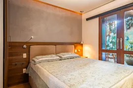 Casa de Condomínio com 4 Quartos à venda, 247m² no Itaipava, Petrópolis - Foto 10