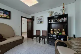 Casa com 4 Quartos para alugar, 385m² no Castelo, Belo Horizonte - Foto 13