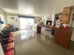 Sobrado com 5 Quartos à venda, 500m² no Três Vendas, Pelotas - Foto 16