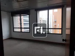Conjunto Comercial / Sala para venda ou aluguel, 250m² no Vila Olímpia, São Paulo - Foto 13