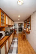 Casa com 2 Quartos à venda, 450m² no Jardim Floresta, Porto Alegre - Foto 9