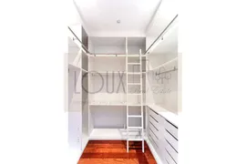 Apartamento com 3 Quartos à venda, 216m² no Vila Nova Conceição, São Paulo - Foto 12