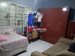 Casa com 4 Quartos à venda, 200m² no Nucleo Habitacional Costa e Silva, Marília - Foto 14