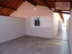 Casa com 2 Quartos à venda, 75m² no Balneario Itaguai, Mongaguá - Foto 1