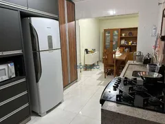 Casa com 4 Quartos à venda, 225m² no Portal de Versalhes 2, Londrina - Foto 14