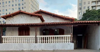 Casa com 3 Quartos à venda, 360m² no Candelaria, Belo Horizonte - Foto 1