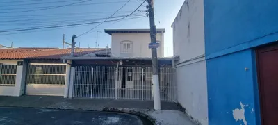 Casa com 3 Quartos à venda, 226m² no Santa Cruz dos Lazaros, Jacareí - Foto 3