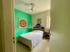 Casa com 3 Quartos à venda, 250m² no Umuarama, Uberlândia - Foto 7