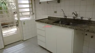 Casa com 3 Quartos para alugar, 321m² no Sumaré, São Paulo - Foto 9