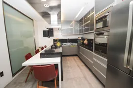 Casa com 3 Quartos à venda, 360m² no Copacabana, Belo Horizonte - Foto 17