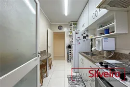 Apartamento com 2 Quartos à venda, 73m² no Teresópolis, Porto Alegre - Foto 14