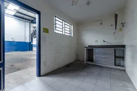 Galpão / Depósito / Armazém para alugar, 890m² no São Lourenço, Niterói - Foto 28