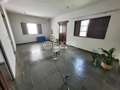 Casa com 3 Quartos à venda, 259m² no Morada da Colina, Uberlândia - Foto 1
