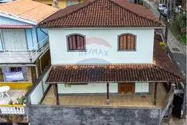 Casa com 4 Quartos à venda, 85m² no Bingen, Petrópolis - Foto 37