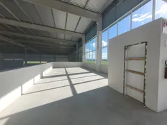 Galpão / Depósito / Armazém para alugar, 1000m² no Alto Bau, Ilhota - Foto 8