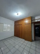 Casa com 6 Quartos para alugar, 330m² no Jardim Santo Antônio, Goiânia - Foto 30