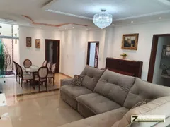 Casa com 3 Quartos à venda, 260m² no Vila Milton, Guarulhos - Foto 2