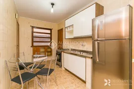 Apartamento com 2 Quartos à venda, 88m² no Medianeira, Porto Alegre - Foto 2