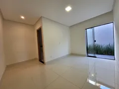 Casa com 3 Quartos à venda, 120m² no Parque das Flores, Goiânia - Foto 7