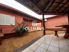 Casa com 4 Quartos à venda, 231m² no Vigilato Pereira, Uberlândia - Foto 4
