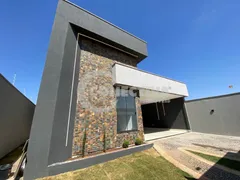 Casa com 3 Quartos à venda, 260m² no Setor Faiçalville, Goiânia - Foto 4