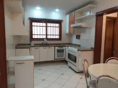 Casa com 3 Quartos à venda, 263m² no Cavalhada, Porto Alegre - Foto 9