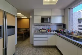 Apartamento com 4 Quartos para alugar, 204m² no Belvedere, Belo Horizonte - Foto 15