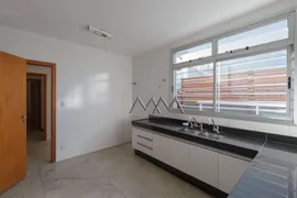 Casa com 3 Quartos à venda, 305m² no Santa Lúcia, Belo Horizonte - Foto 14