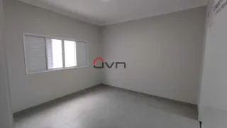 Casa com 3 Quartos à venda, 116m² no Novo Mundo, Uberlândia - Foto 16