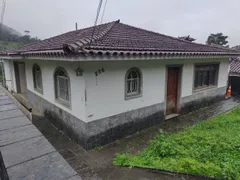 Casa com 4 Quartos à venda, 300m² no Alto, Teresópolis - Foto 1