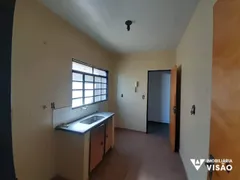 Apartamento com 3 Quartos para alugar, 77m² no Parque do Mirante, Uberaba - Foto 3