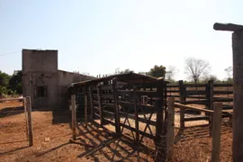 Fazenda / Sítio / Chácara com 3 Quartos à venda, 200m² no Centro, Curvelo - Foto 10