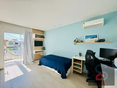 Casa com 3 Quartos à venda, 269m² no Novo Portinho, Cabo Frio - Foto 40