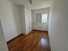 Apartamento com 3 Quartos para alugar, 220m² no Parque Residencial Aquarius, São José dos Campos - Foto 30