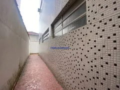 Galpão / Depósito / Armazém para alugar, 200m² no Vila São Jorge, São Vicente - Foto 13