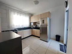 Casa com 3 Quartos à venda, 202m² no Columbia, Londrina - Foto 8