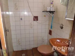 Casa com 2 Quartos à venda, 150m² no Tocantins, Uberlândia - Foto 11