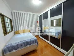 Casa com 3 Quartos à venda, 180m² no Granada, Uberlândia - Foto 4