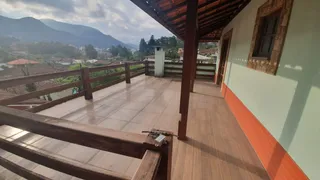 Casa com 4 Quartos à venda, 430m² no Carlos Guinle, Teresópolis - Foto 4